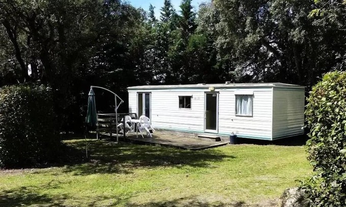 Brousses-et-Villaret Casa | Camping Le Martinet Rouge *** - Casa móvil 3 habitaciones 4 Personas