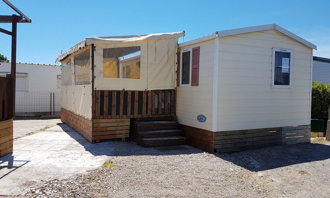 Les Ayguades Casa | Casa móvil de 2 dormitorios a 50 metros de la playa