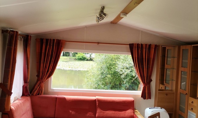 Bossee Casa | Mobile Home 4p climatisé-Bungalow-Premium-Baño privado con ducha-Vista al Lago