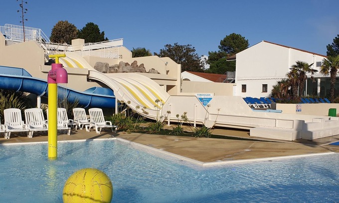 Saint-Jean-de-Monts Alquiler De RV | Casa móvil en camping 4 ****, jacuzzi, sauna, hammam, club infantil