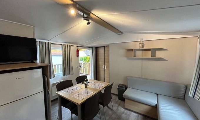 Camiers Casa | Mobile home in Camiers Sainte Cécile
