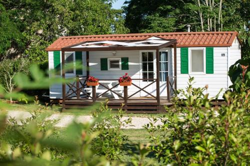 Manjadvorci Casa | Mobile Homes Dvor