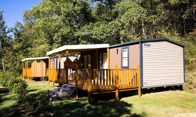 Servies Casa | Mobilheim Grashopper 32m2 5 Personen
