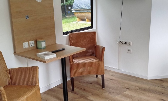 Selmsdorf Casa | Mobilheim mit Sauna Zwischen Hansestadt und Strand. Haustierfreundlich!