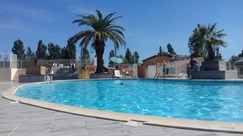 Vic-la-Gardiole Otro | MOBILHOME COSY SPACIEUX 42m2, CLIMATISE, TV & LL, 3 chambres