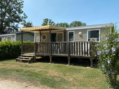 Chateauneuf-de-Galaure Casa | Mobilhome climatisé 3 chambres
