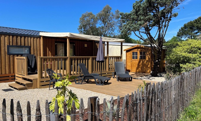 La Teste-de-Buch Casa | MOBIlHOME prestige nine in a magnificent estate animals accepted