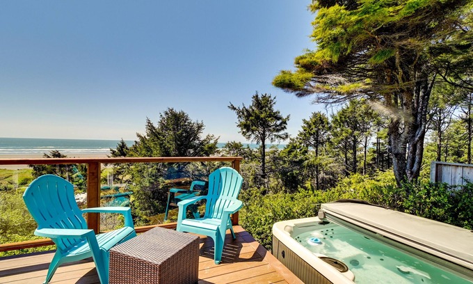 Moclips Casa | Moclips Home w/ Hot Tub & Stunning Beach Views!