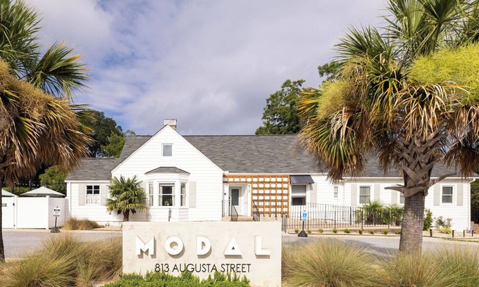 Greenville Casa | Modal House: A Fun-Filled Designer Home Just Steps from Downtown Main Street