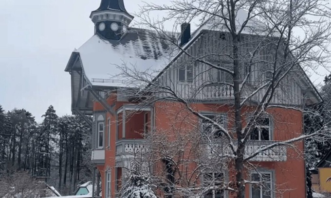 Apfelstadtaue Apartamento | Moderne Ferienwohnung in Alter Villa am Rande des Thüringer Waldes
