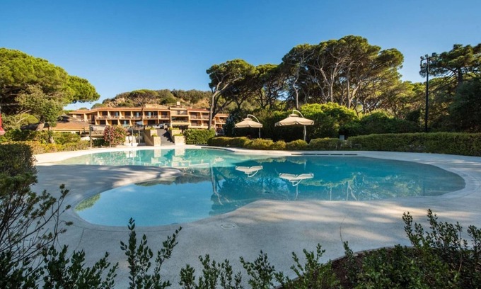 Roccamare Apartamento | Estudio moderno con piscina gemeinschaftlichen