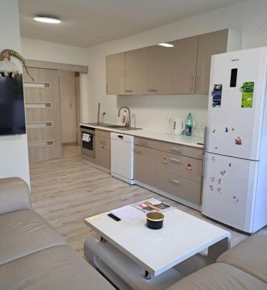 Pardubice Apartamento | Moderní apartmán s balkonem v srdci Pardubic