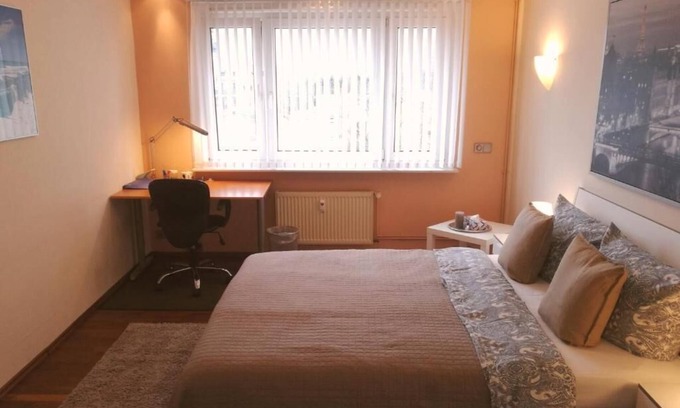 Leutzsch Apartamento | Moderno apartamento de 1 dormitorio Wi-Fi