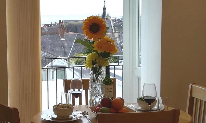 Uplands Apartamento | Modern, 1 Bedroom Apartment, Uplands, Swansea