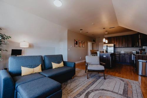 The Gate Apartamento | Modern 1BR-1BA Walk to SSM SLU Hospital Grand