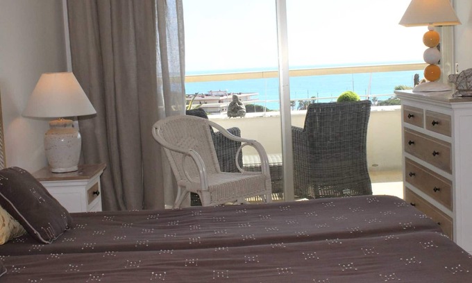 Villeneuve Loubet Beach Apartamento | Moderno Apt 2P, Terraza, Parking, Villeneuve-Loubet Plage