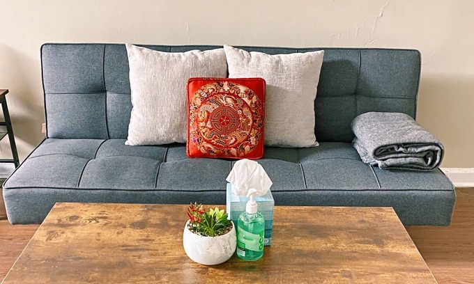 Loring Heights Apartamento | Modern 1BR Apt w/ projector & popcorn maker