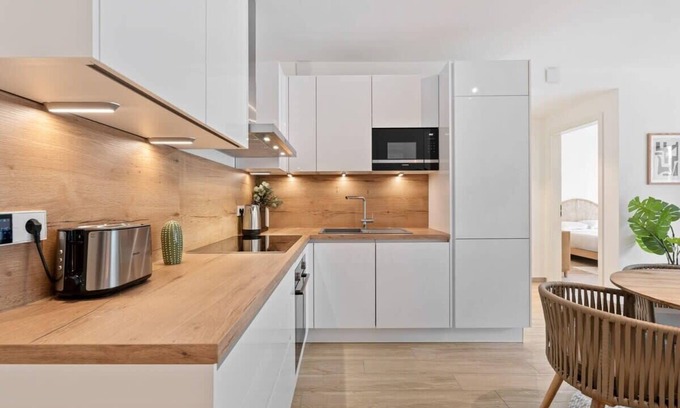Hollerich Apartamento | Picturesque Apt near River Pétrusse ID166