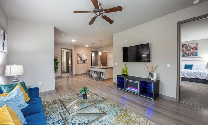 Loring Heights Apartamento | Modern 2-bedroom apartment in midtown Atlanta with WiFi, AC