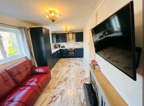 Dover Apartamento | Modern 2 bedroom flat by Dover Port, Castle& Sea!