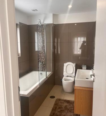 Bono East Region Apartamento | Modern 2 bedroom unit