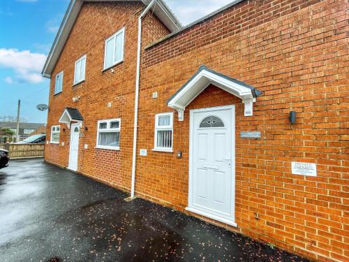 Hemsby Apartamento | Modern 2 Berth Seaside Studio Apartment On Ground Floor In Hemsby, Ref 99011Ws