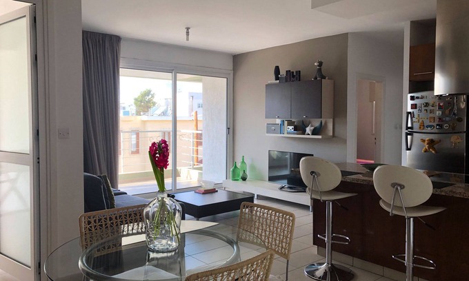 Lakatamia Apartamento | Modern 2BR Apt near Nicosia Mall
