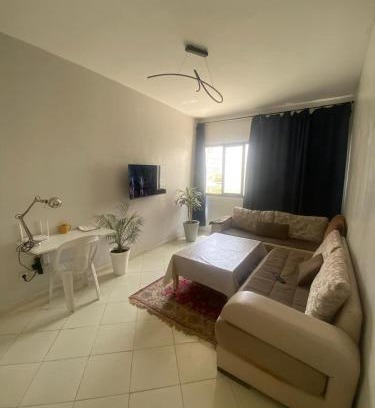 Cite Adrar Apartamento | Modern 2BR Apt RDC Fast Wi-Fi