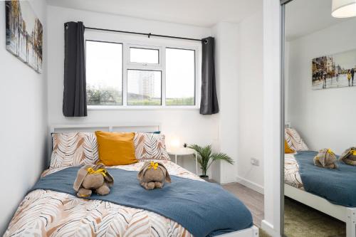 Lincoln Apartamento | Modern 3 Bed House-Free Parking
