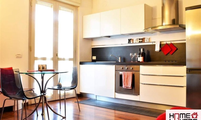 Cap Martinet Apartamento | modern 3 bedrms apt close to talamanca beach & ibiza old town!