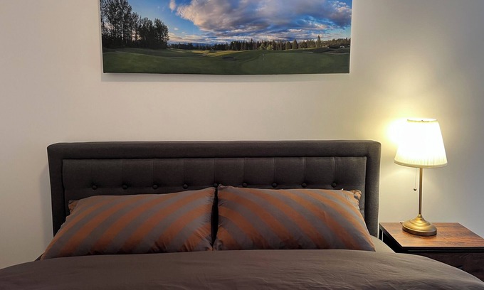Vancouver Condominio | Modern 3-Bedroom Apartment in UBC