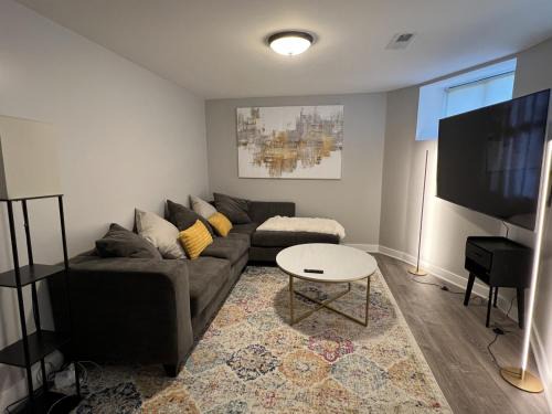 Bronzeville Apartamento | Modern 3 Bedroom Close to Downtown Chicago