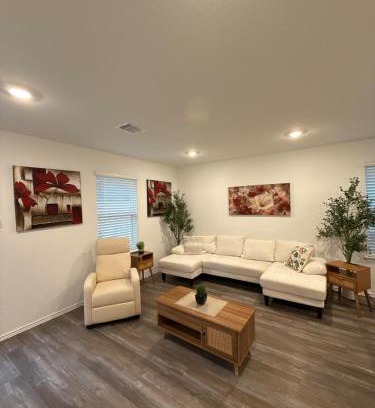 Spring Casa | Modern 3BR 2BA Home - Family-Friendly Spring, TX