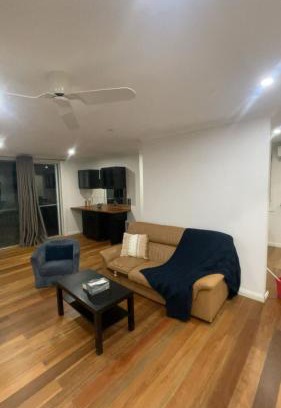 Manuka Casa | Modern 3BR home, Close to parliament , Canberra