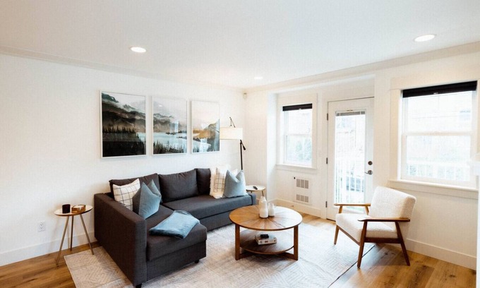 Old Ballard Casa | Modern 3BR in the Heart of Ballard | Private Patio