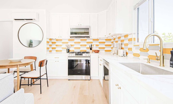 Elysian Heights Villa | Modern 4B3B Villa near Sunset Blvd
