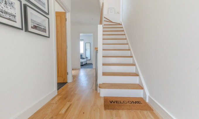 Brighton Casa | Modern 4Bed Seaside Escape * With Parking*