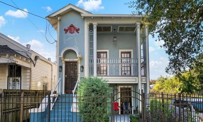 Milan Apartamento | Modern 4BR Retreat · Walk to Downtown New Orleans Unit 1