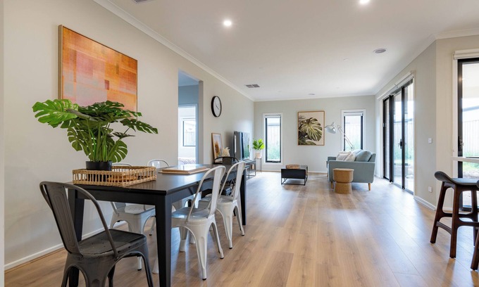 Clyde Casa | Modern 5bedrooms Clyde home