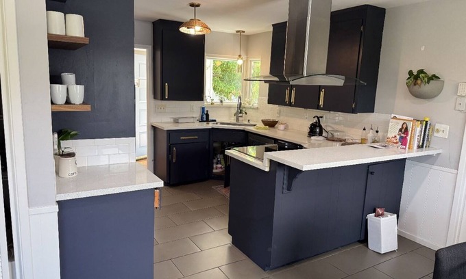Upper Rockridge Casa | Modern 5BR 3BA Oakland Hills Home