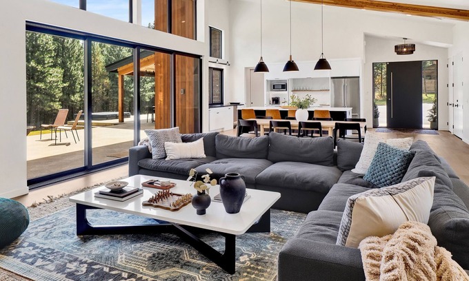 Ronald Casa | Modern 5BR Mountain Retreat with Hot Tub, Game Room & Scenic Views