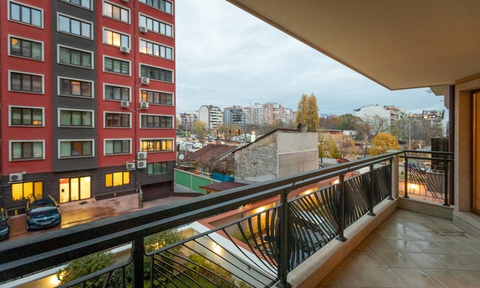 Sofia City Center Apartamento | Modern and Bright Apartments Near Center