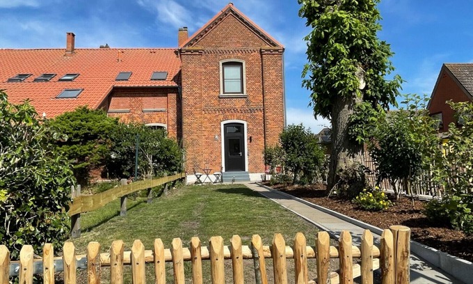 Lemkenhafen Apartamento | Modern and tastefully furnished vacation apartment on Fehmarn