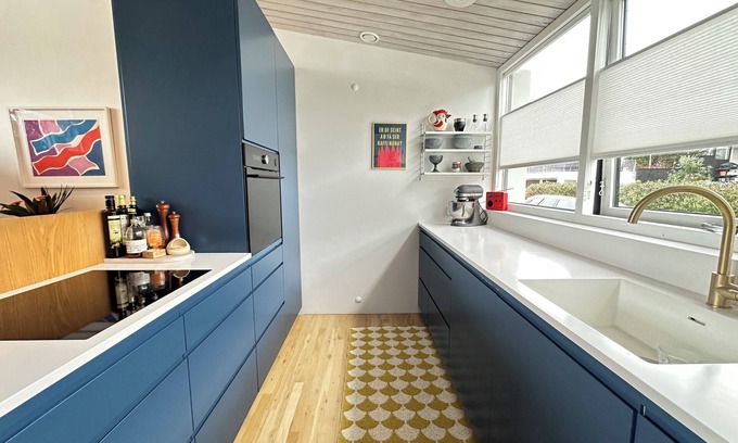 Haaleiti Casa | Modern and family friendly house in Fossvogur in Reykjavik
