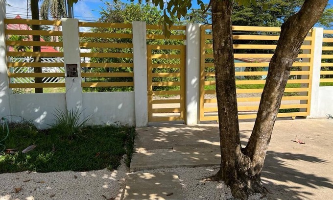 Cabuya Casa | Casa moderna y tranquila a 5 minutos de playa