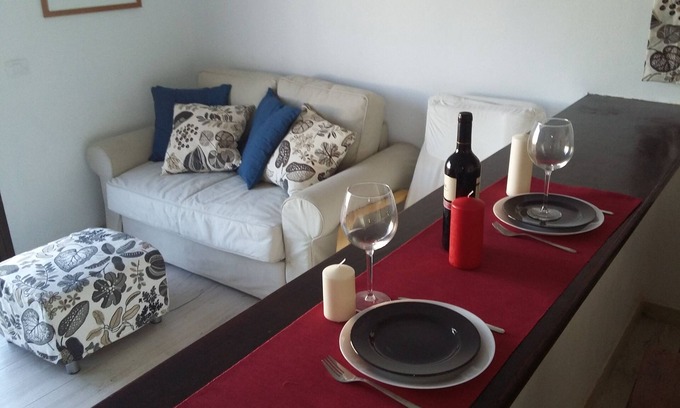 Playa Honda Casa | Moderno apartamento a 50 metros de la playa de Playa honda, wifi gratis,