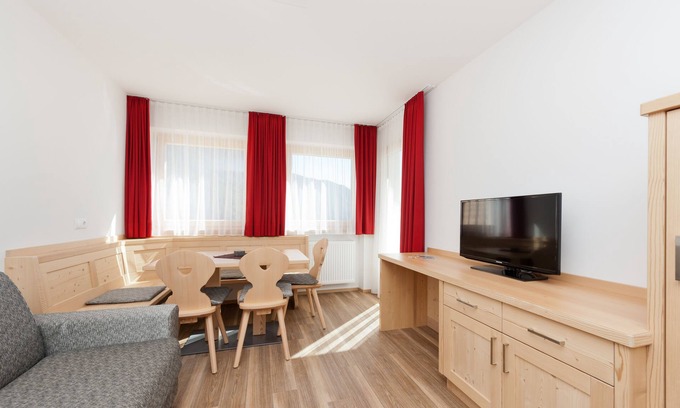 Huiben Apartamento | Apartamento moderno con zona de bienestar en medio de la naturaleza