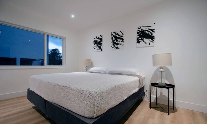 Eastern Shores Condominio | CASA CANAL - 1 · Modern Apart beside canal, near beach w/parking