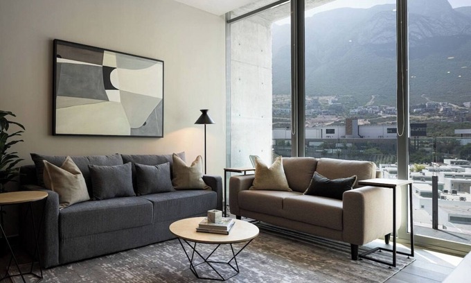 Monterrey Apartamento | Modern Apartment with Pool and Scenic Views