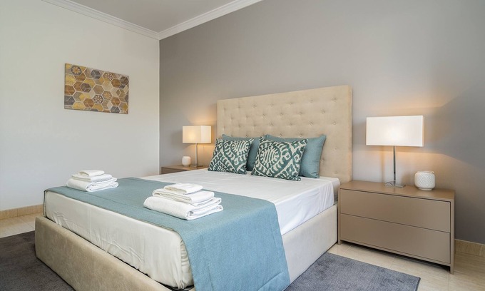 Alporchinhos Apartamento | Apartamento moderno - 1 dormitorio - 4 personas - 5 minutos a la playa